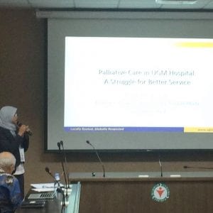 Presentasi dr. Ratna tentang Paliatif Care di RSA UGM