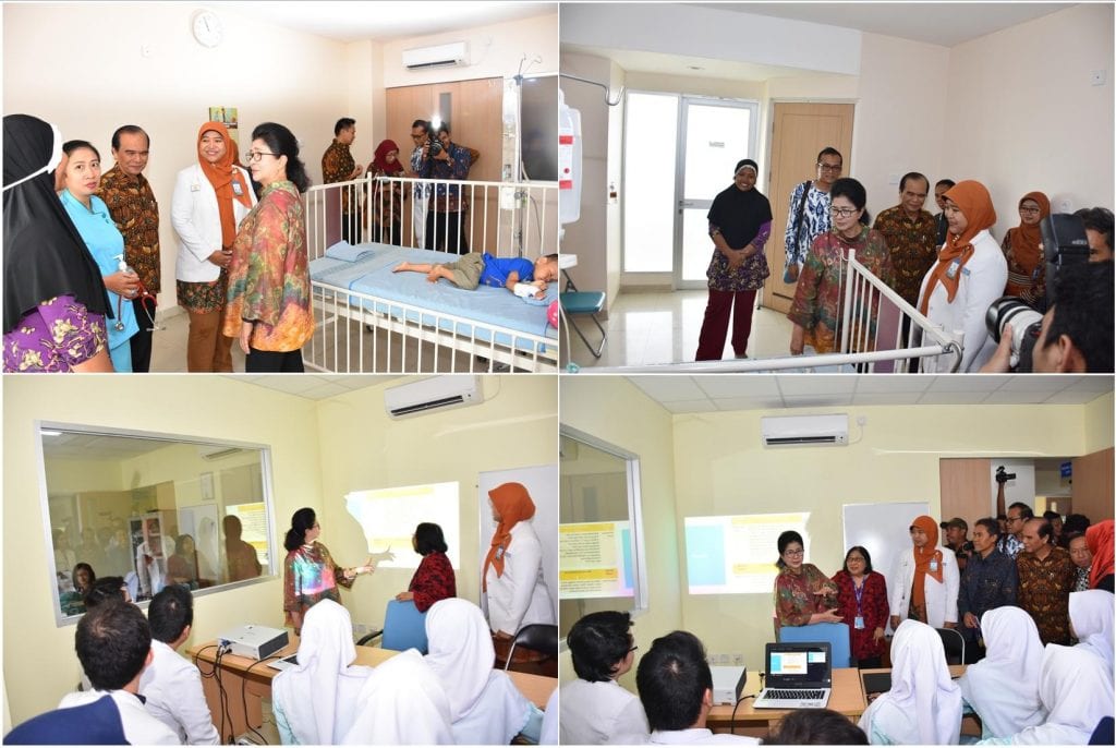 Kunjungan Menkes ke rawat inap anak dan dokter muda & mahasiswa praktek di RSA UGM