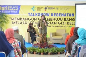 Pemateri ke 2 Ibu Melina Dian K., S.Psi., Psikolog, MA - Psikolog klinis RSA UGM