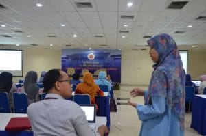 Penjelasan langsung ke peserta dari Tim sosialisasi e-SPT Kantor Pajak Pratama Sleman