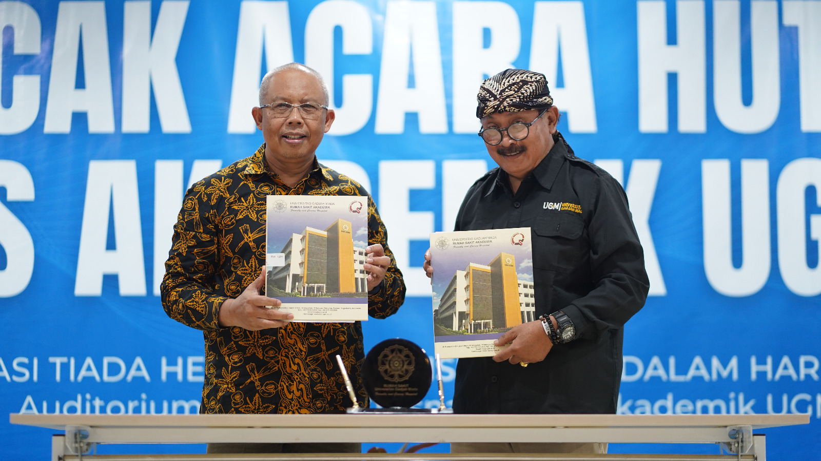Rangkaian Acara Puncak Hut Ke-13 Rumah Sakit Akademik UGMSemangat Kolaborasi Dan Inovasi Untuk Kesehatan