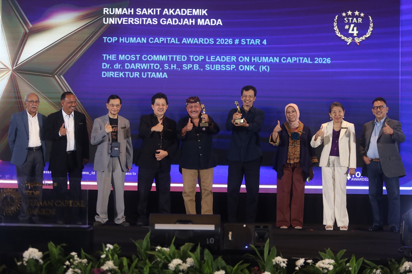 RSA UGM meraih penghargaan Star 4 dalam acara TOP Human Capital Awards 2026 di Hotel Raffles Jakarta.