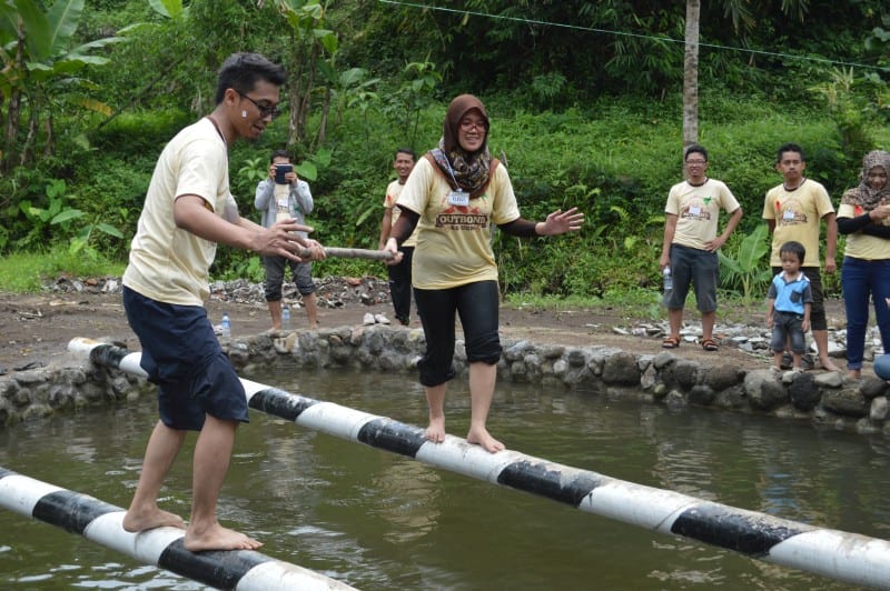 Outbond Karyawan Rumah Sakit Universitas Gadjah Mada