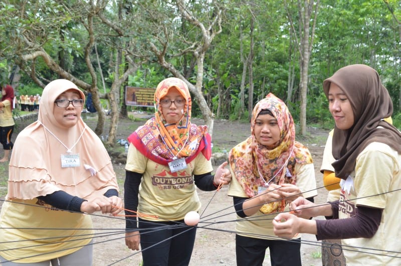 Outbond Karyawan Rumah Sakit Universitas Gadjah Mada