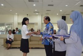 Penyerahan SK PNS Rumah Sakit UGM