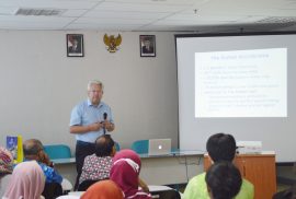 Kuliah Prof. Henri A. Verbrugh, MD, Ph.D, FIDSA