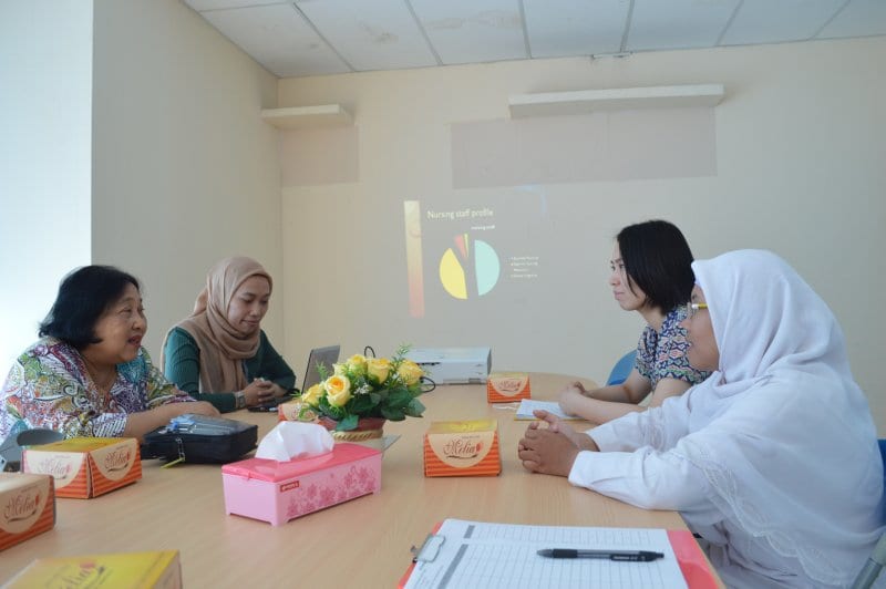 Kunjungan Mahasiswi Kobe University ke Rumah Sakit UGM